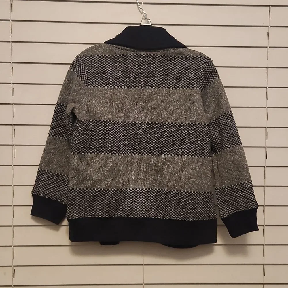 (3 ITEMS FOR $25)OshKosh B'gosh Gray and Navy Cardigan Sweater Size 4T